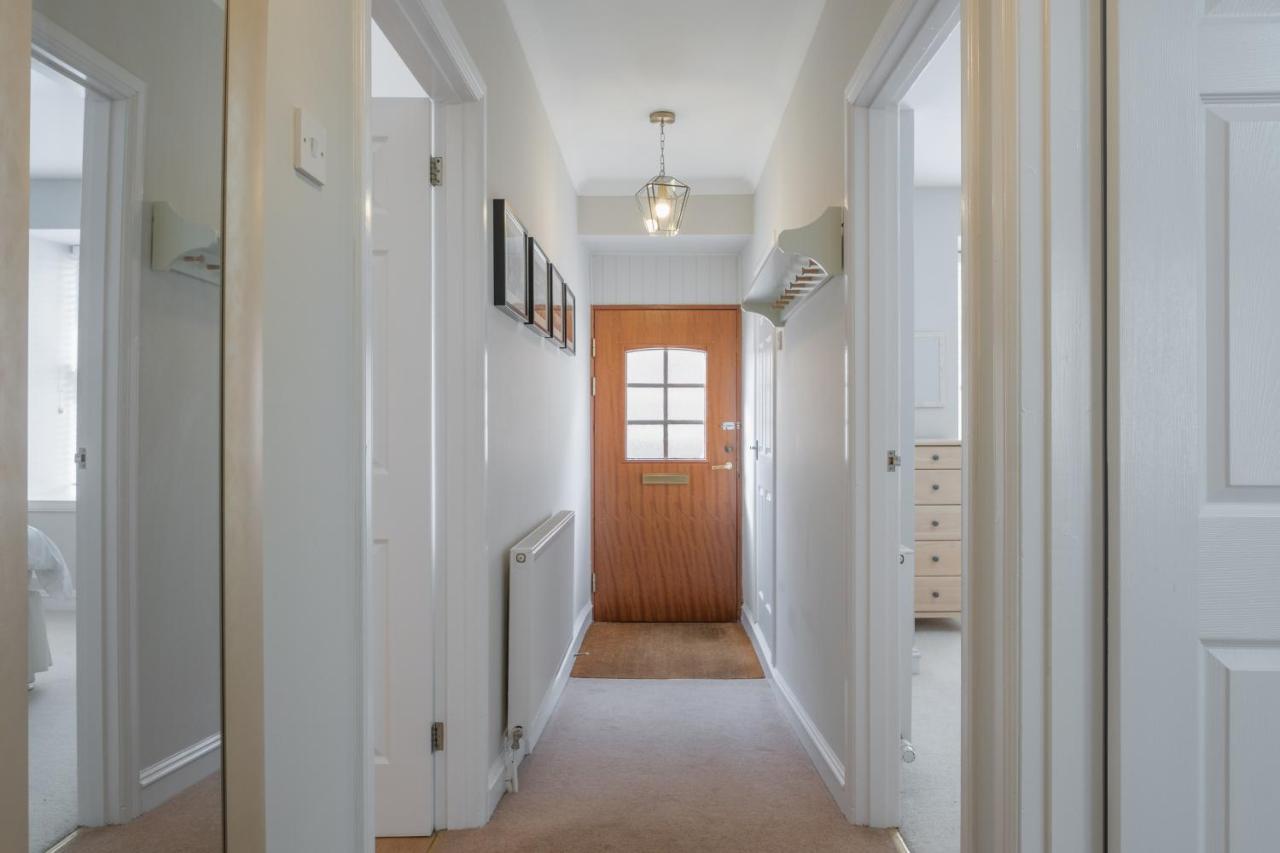 Stonehaven Ground Floor Home With A Spectacular Harbour View. Exterior foto
